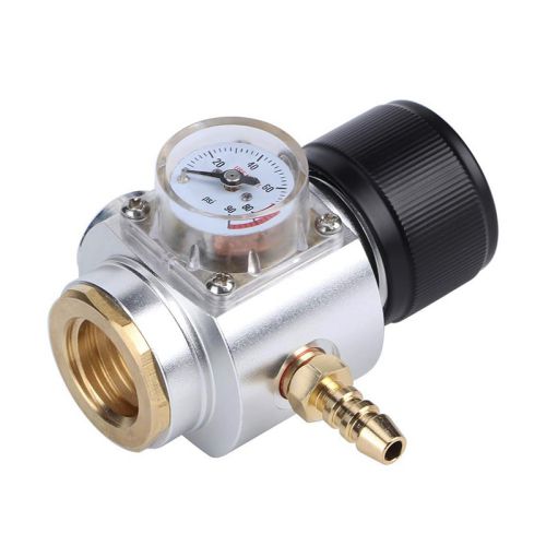 Régulateur CO2 commercial 90PSI pour bouteille de CO2 Sodastream (avec barrette 8mm)